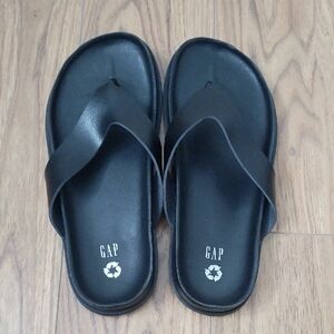 GAP Classic Black Sandals